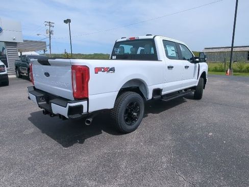 New 2026 Ford F250 4x4 Crew Cab Super Duty image 28