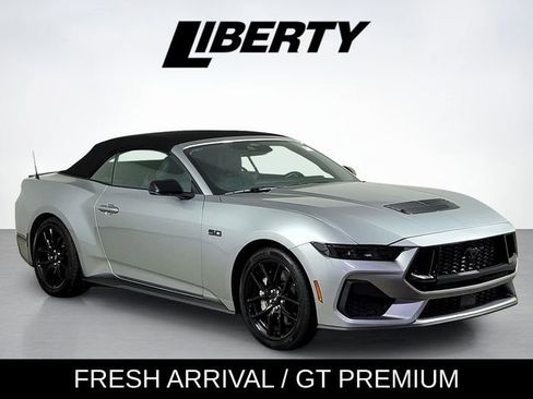 Used 2025 Ford Mustang GT Premium RWD image 1