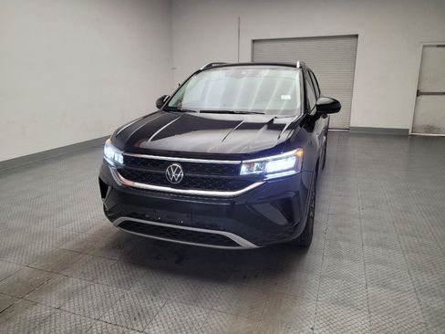 Used 2023 Volkswagen Taos SE w/ Black Wheel Package FWD image 15