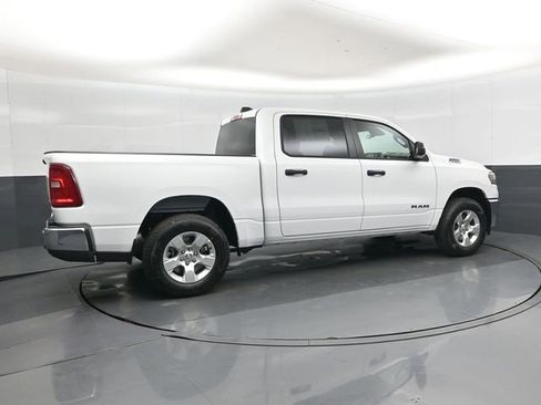 New 2026 RAM 1500 4x4 Crew Cab image 3