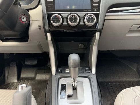 Used 2018 Subaru Forester 2.5i Limited AWD/4WD image 11