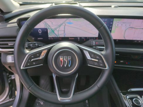 Certified 2025 Buick Envision Preferred image 15