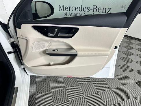 Certified 2025 Mercedes-Benz C 300 Sedan image 15
