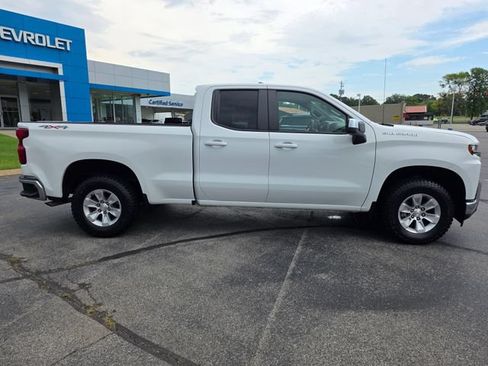 Used 2021 Chevrolet Silverado 1500 LT w/ Fleet Comfort Package AWD/4WD image 18