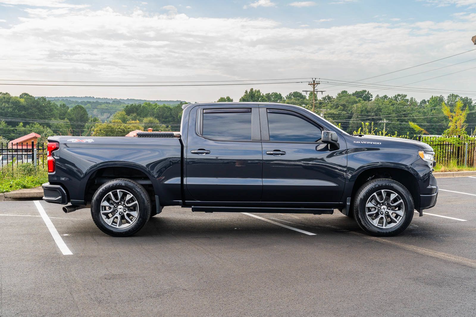 Used 2022 Chevrolet Silverado 1500 RST w/ Convenience Package II AWD/4WD image 8