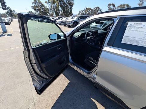 Used 2024 Honda CR-V Sport image 40