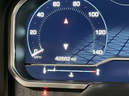 Used 2023 GMC Sierra 1500 AT4 w/ AT4 Preferred Package image 10