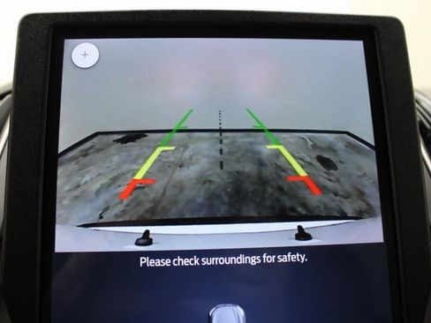 Certified 2023 Ford Edge SEL w/ Convenience Package image 5