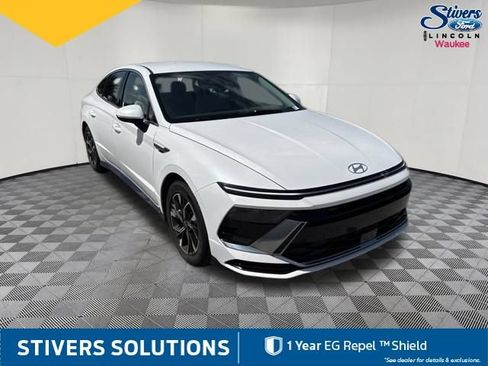 Used 2024 Hyundai Sonata SEL FWD image 3