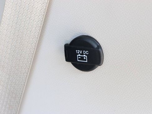 Used 2024 Chrysler Pacifica Touring-L FWD image 62