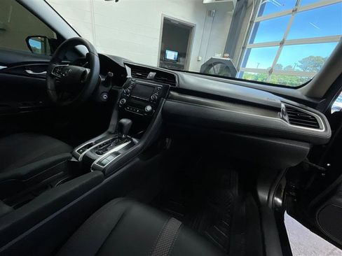 Used 2020 Honda Civic LX image 27