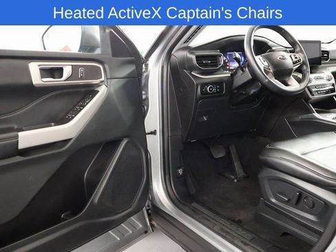 Used 2024 Ford Explorer XLT w/ Equipment Group 202A image 9