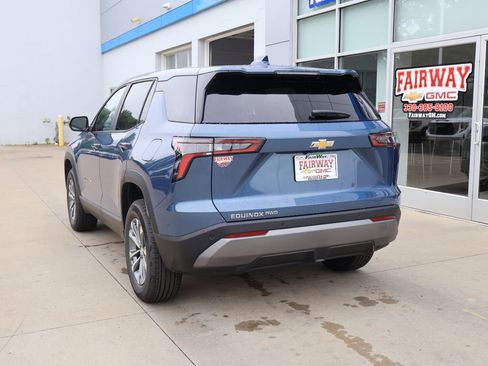 New 2027 Chevrolet Equinox LT w/ Convenience Package II AWD/4WD image 8
