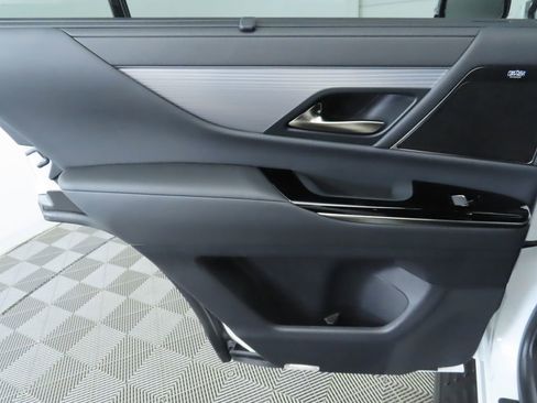 Certified 2024 Lexus LX 600 F Sport image 26