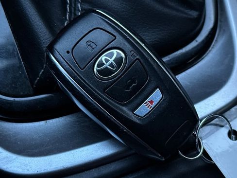 Used 2022 Toyota GR86 Premium image 22