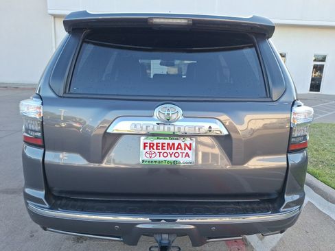 Used 2018 Toyota 4Runner Limited image 5