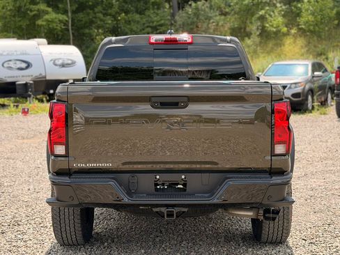 Used 2023 Chevrolet Colorado Trail Boss w/ Safety Package AWD/4WD image 7