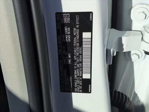 Certified 2023 Volvo XC60 T8 Ultimate w/ Climate Package image 26