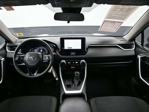 Used 2023 Toyota RAV4 LE image 23