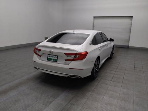 Used 2018 Honda Accord Sport image 9