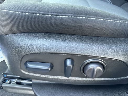 Used 2025 Chevrolet Blazer LT w/ Driver Confidence Package image 18