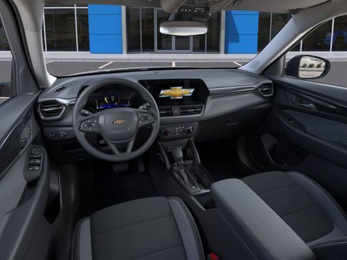 New 2026 Chevrolet TrailBlazer LS w/ LS Convenience Package AWD/4WD image 15