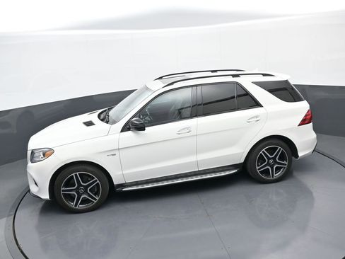 Used 2018 Mercedes-Benz GLE 43 AMG 4MATIC image 32