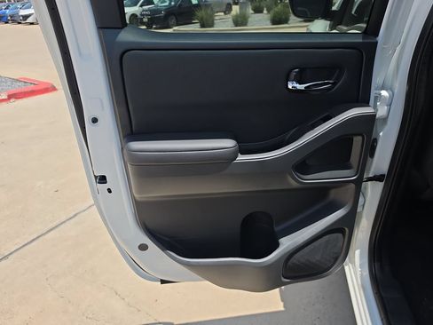 New 2026 Nissan Frontier SV w/ SV Convenience Package RWD image 36