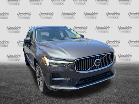 Used 2023 Volvo XC60 B5 Plus w/ Protection Package Premier FWD image 3