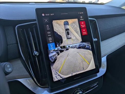 Used 2025 Volvo XC90 B6 Plus w/ Protection Package Premier image 19