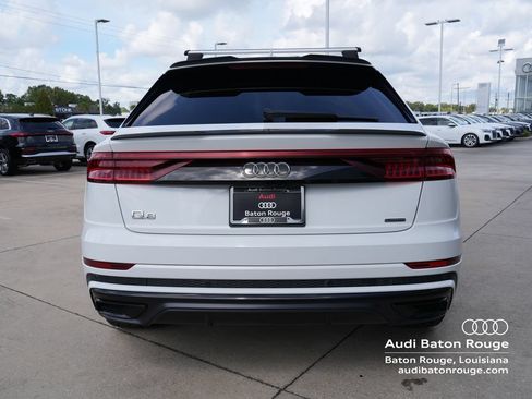 Used 2021 Audi Q8 Premium Plus w/ Premium Plus Package AWD/4WD image 4