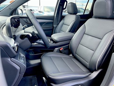 New 2026 Buick Enclave Preferred image 17