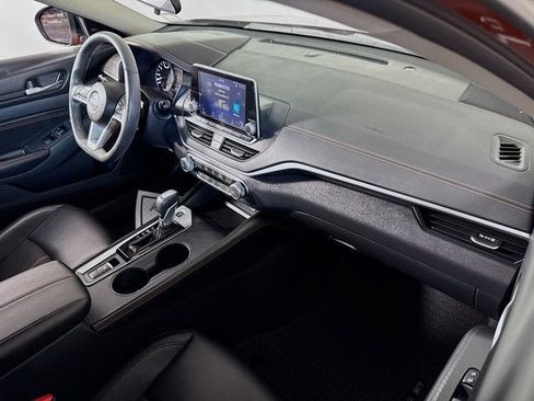 Certified 2022 Nissan Altima 2.5 SR image 27