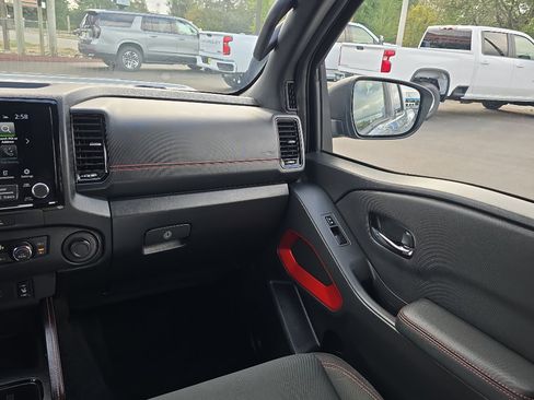 Used 2023 Nissan Frontier PRO-4X w/ Pro Convenience Package image 21