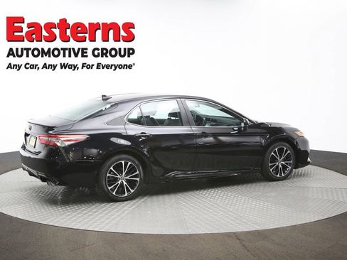 Used 2019 Toyota Camry SE image 40