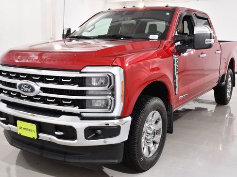Used 2023 Ford F350 Lariat w/ Lariat Ultimate Package AWD/4WD image 2