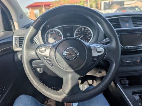 Used 2017 Nissan Sentra SV FWD image 10