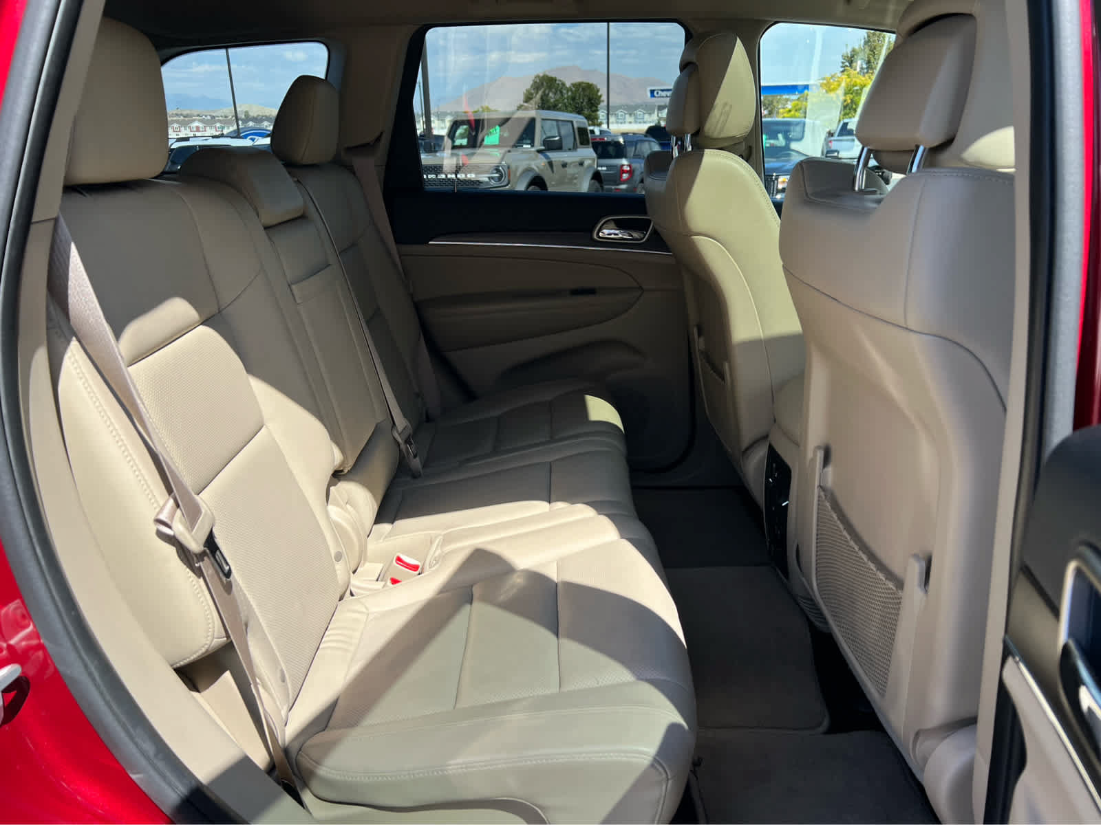 Used 2015 Jeep Grand Cherokee Limited AWD/4WD image 20