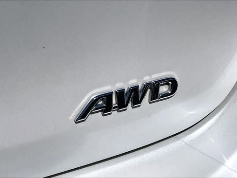 Used 2011 Toyota Venza AWD w/ Premium Pkg #2 image 9