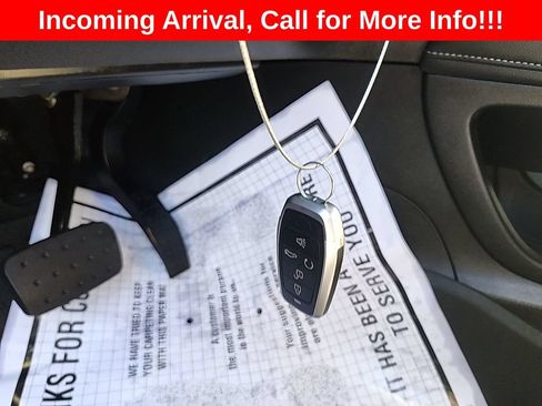 Used 2023 GMC Acadia Denali w/ Denali Ultimate Package FWD image 13
