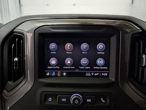 Used 2025 Chevrolet Silverado 2500 Custom w/ Custom Convenience Package image 20