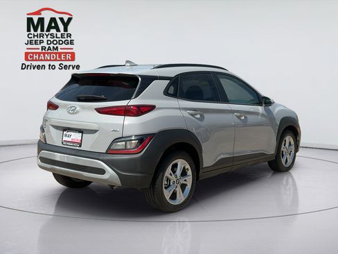 Used 2023 Hyundai Kona SEL AWD/4WD image 7