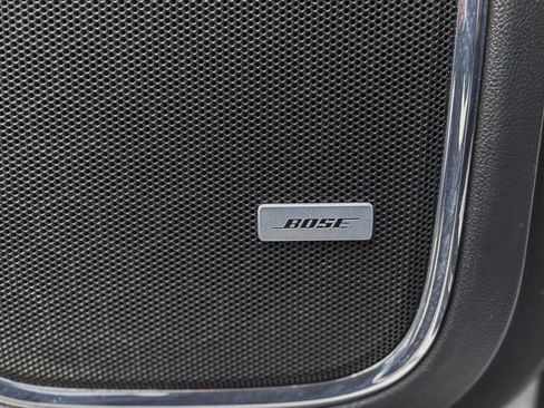 Used 2019 Chevrolet Suburban Premier image 50