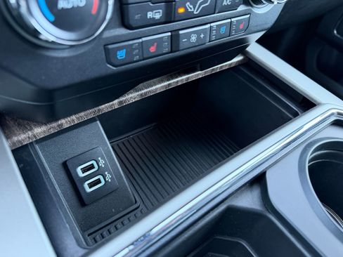 Used 2019 Ford F350 Lariat w/ Lariat Ultimate Package image 26