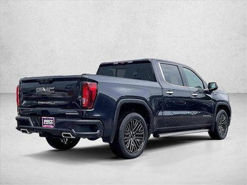 Used 2022 GMC Sierra 1500 Denali Ultimate AWD/4WD image 2