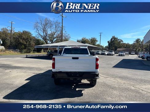 Used 2021 Chevrolet Silverado 2500 W/T w/ WT Convenience Package image 6