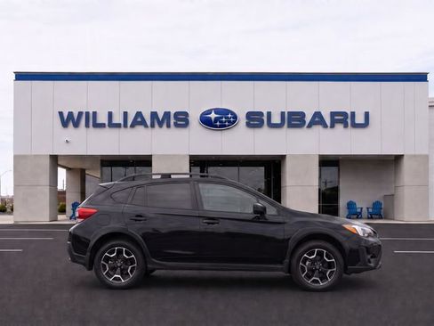 Used 2014 Subaru Crosstrek 2.0i Limited w/ Popular Package #2 AWD/4WD image 8
