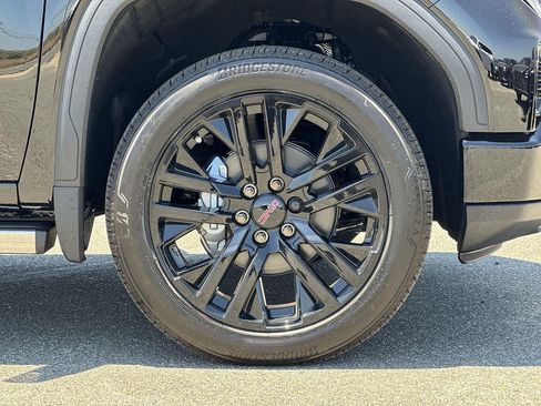 New 2026 GMC Sierra 1500 Denali w/ Technology Package AWD/4WD image 30