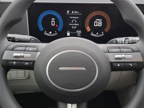 New 2026 Hyundai Tucson SE image 19