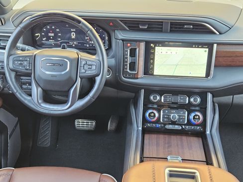 Used 2024 GMC Yukon XL Denali Ultimate image 26